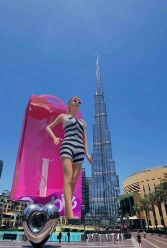 Mattel FHHO Barbie Burj Kalifa